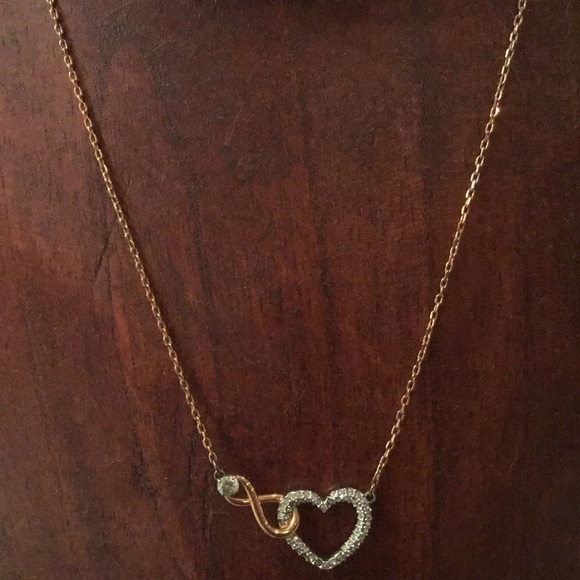 Swarovski Rose Gold and Silver Heart Necklace Brand New - Picture 14 of 17